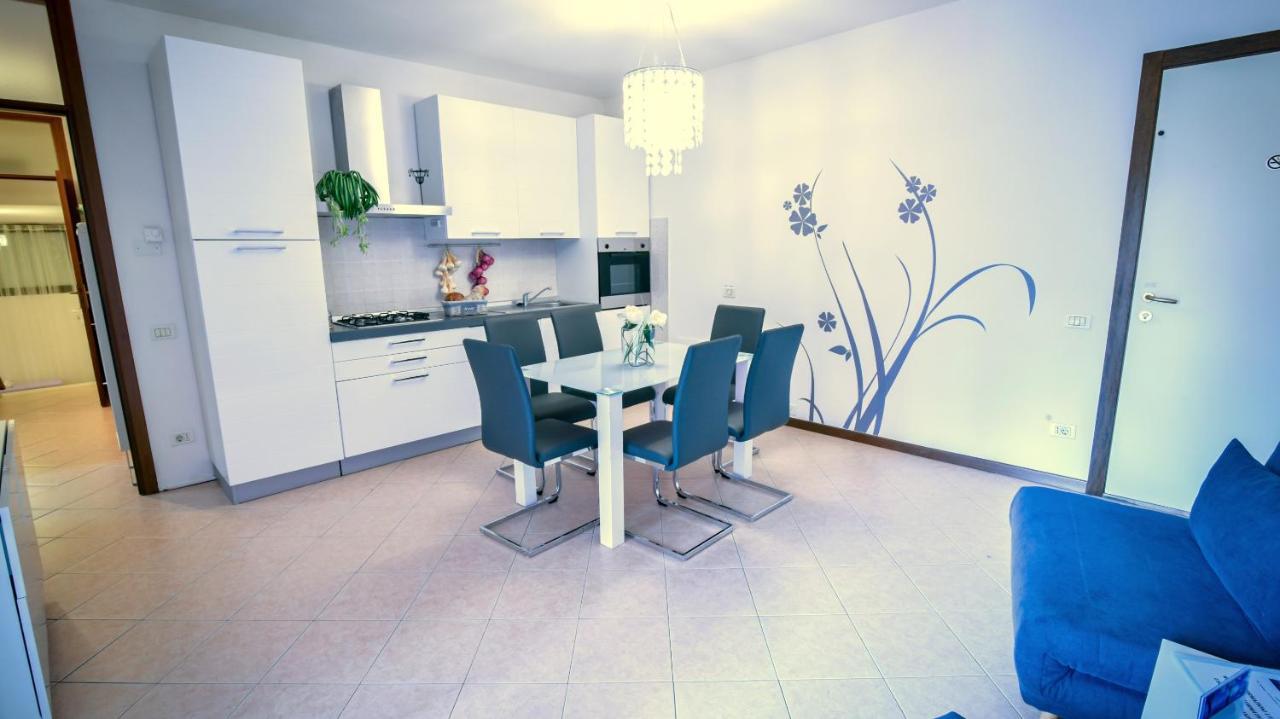 Casa Carla Appartement Peschiera del Garda Buitenkant foto